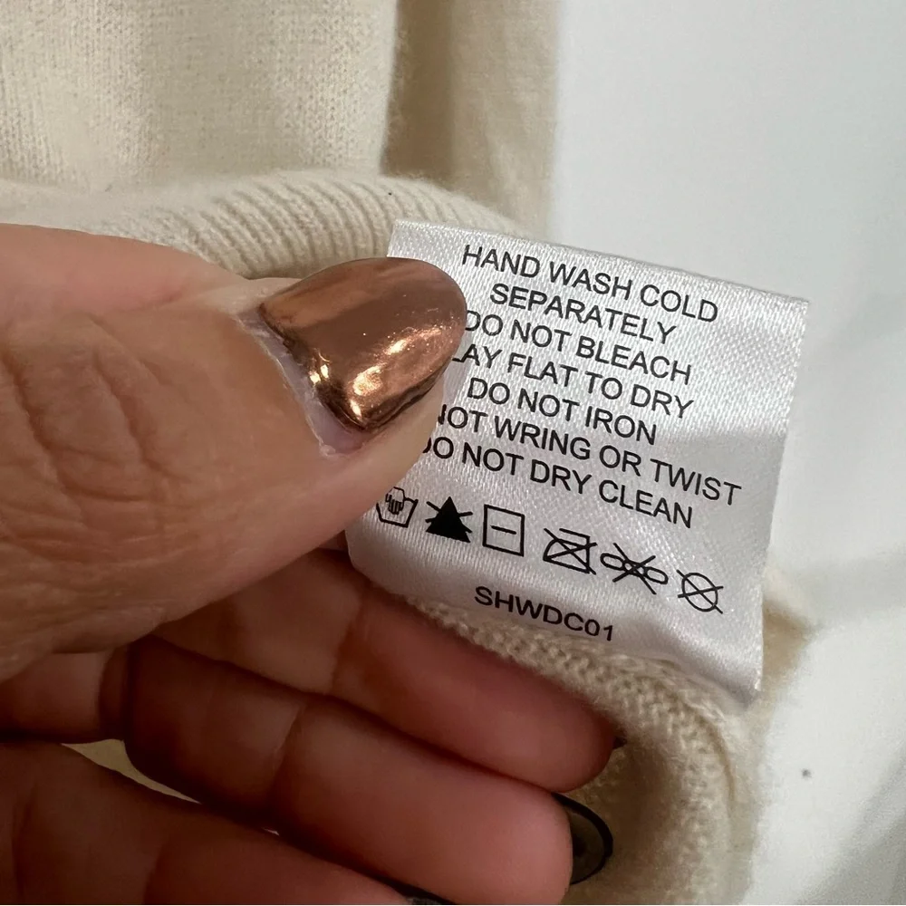 QUINCE‎ 100% Cashmere V-Neck Sweater ivory Women’s XS timeless quiet luxury - Picture 8 of 10